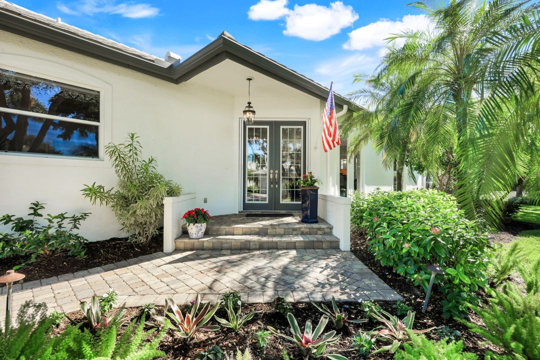 27425 Arbor Strand Dr, Bonita Springs, FL 34134