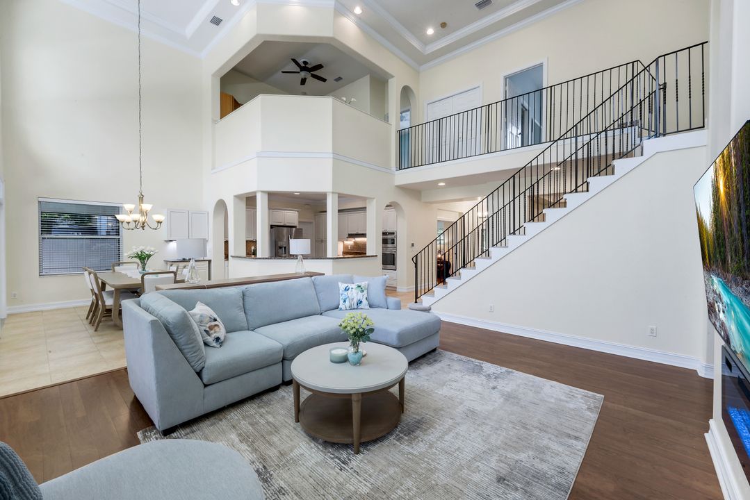 2661 Golden Gate Blvd W, Naples, FL 34120