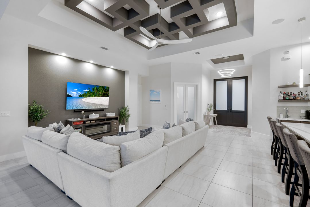 5130 Atlantic Ct, Cape Coral, FL 33904