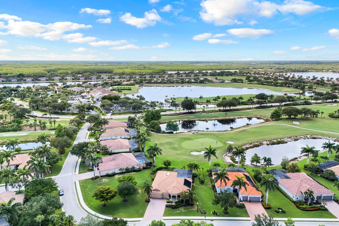 10026 Lions Bay Ct, Naples, FL 34120