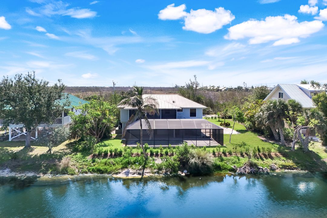 647 Rabbit Rd, Sanibel, FL 33957
