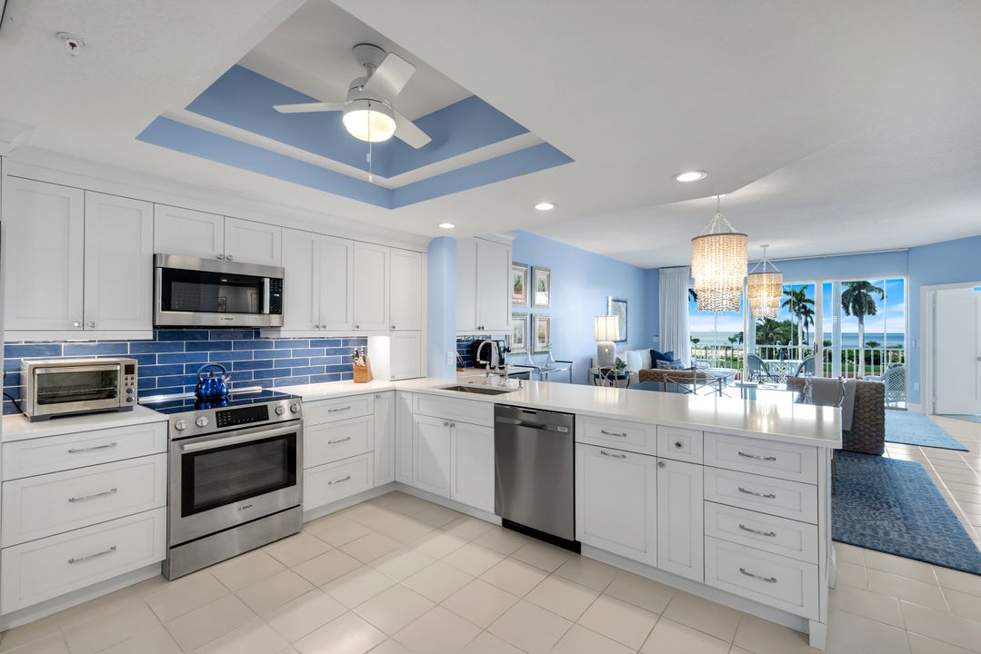 260 Barefoot Beach Blvd #204, Bonita Springs, FL 34134
