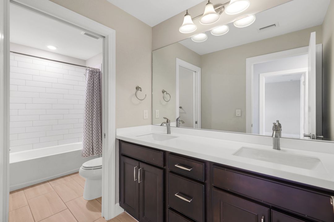 9002 Slade Terrace, Fort Myers, FL 33967