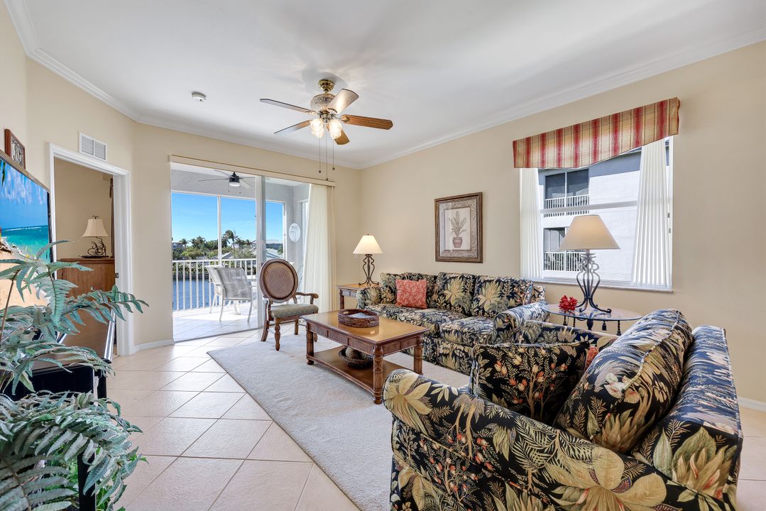 16615 Lake Cir Dr #438, Fort Myers, FL 33908