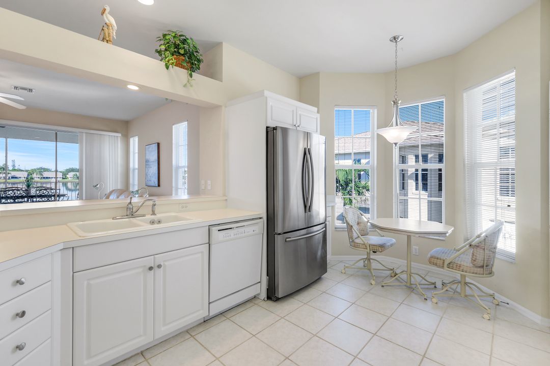 3260 W Crown Pointe Blvd #202, Naples, FL 34112