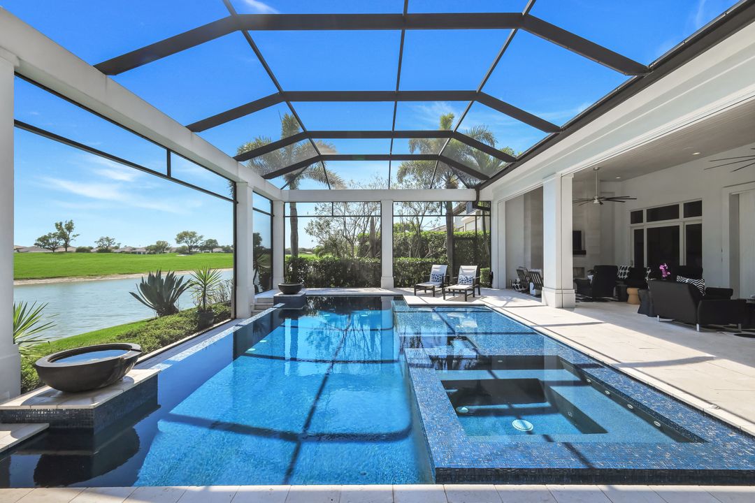 16438 Seneca Way, Naples, FL 34110