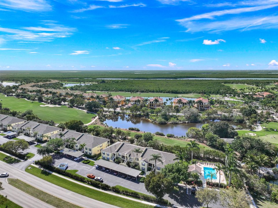 1308 Mainsail Dr #912, Naples, FL 34114