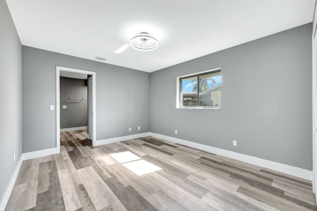 1207 SE 29th Terrace, Cape Coral, FL 33904