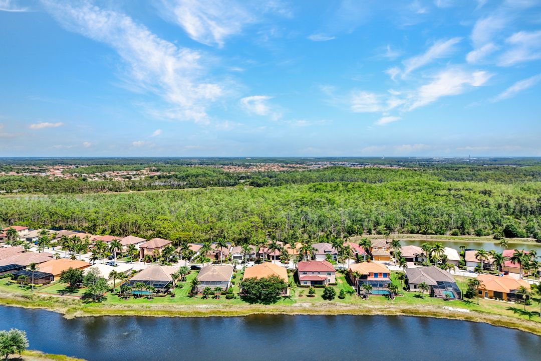 9312 River Otter Dr, Fort Myers, FL 33912