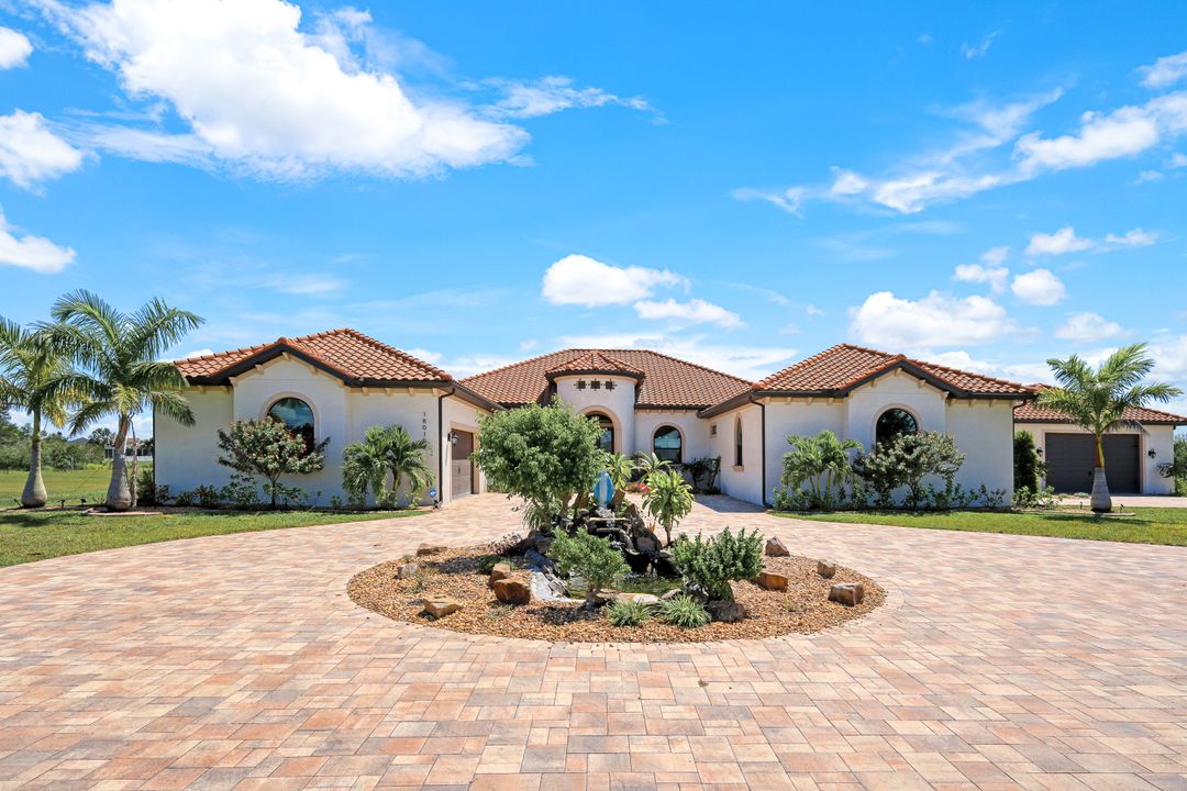 18015 Coyote Creek Ct, Parrish, FL 34219