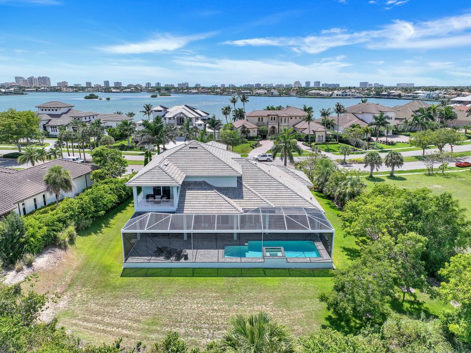 671 S Barfield Dr, Marco Island, FL 34145