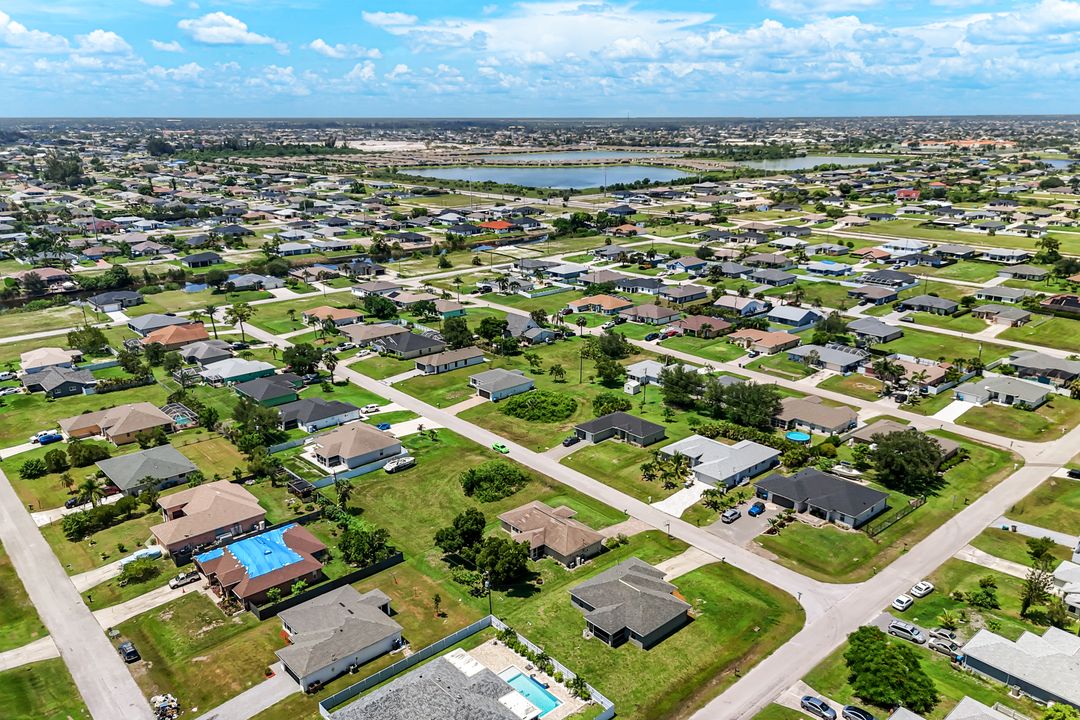 1007 NW 6th Ave, Cape Coral, FL 33993