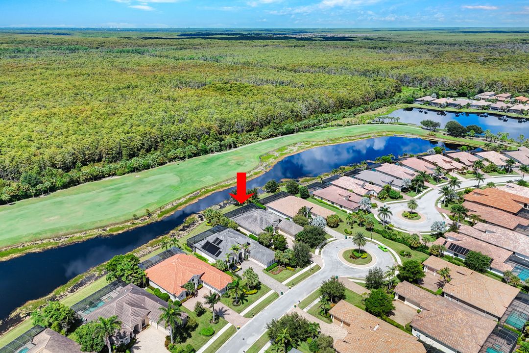 12194 Wicklow Ln, Naples, FL 34120