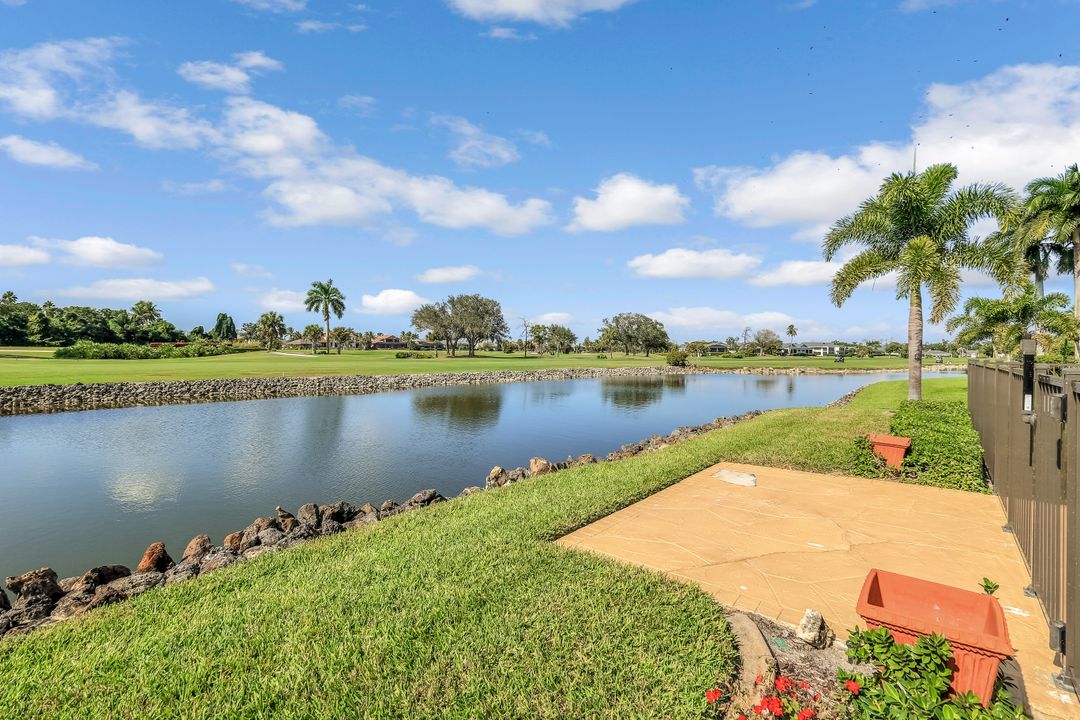 16993 Timberlakes Dr, Fort Myers, FL 33908