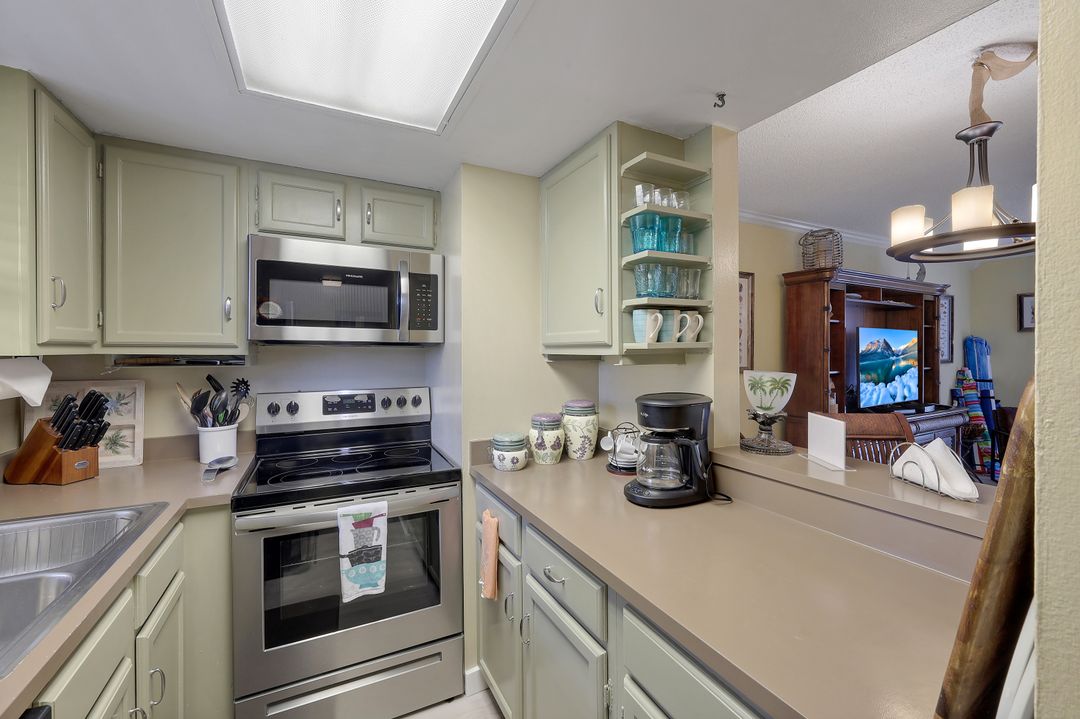 87 N Collier Blvd #J-23, Marco Island, FL 34145