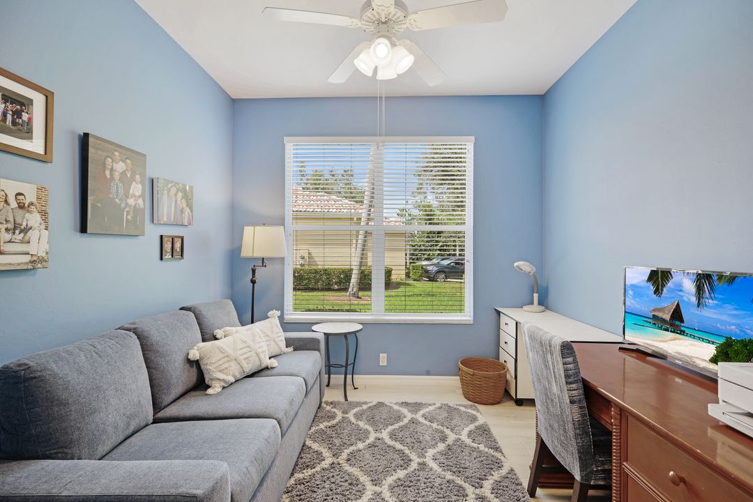 17006 Middlebrook Ct, Fort Myers, FL 33908