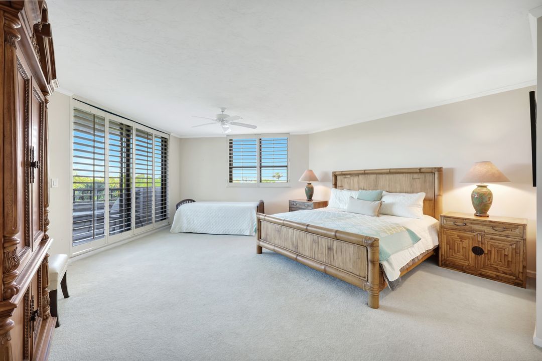 6001 Pelican Bay Blvd #202, Naples, FL 34108