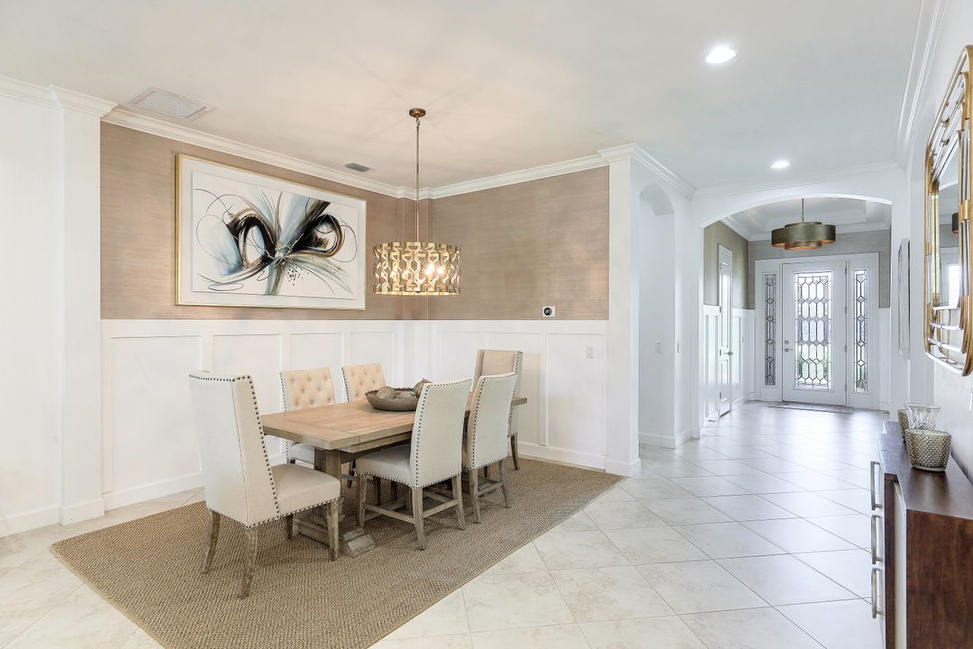 9147 Trivoli Ter, Naples, FL 34119