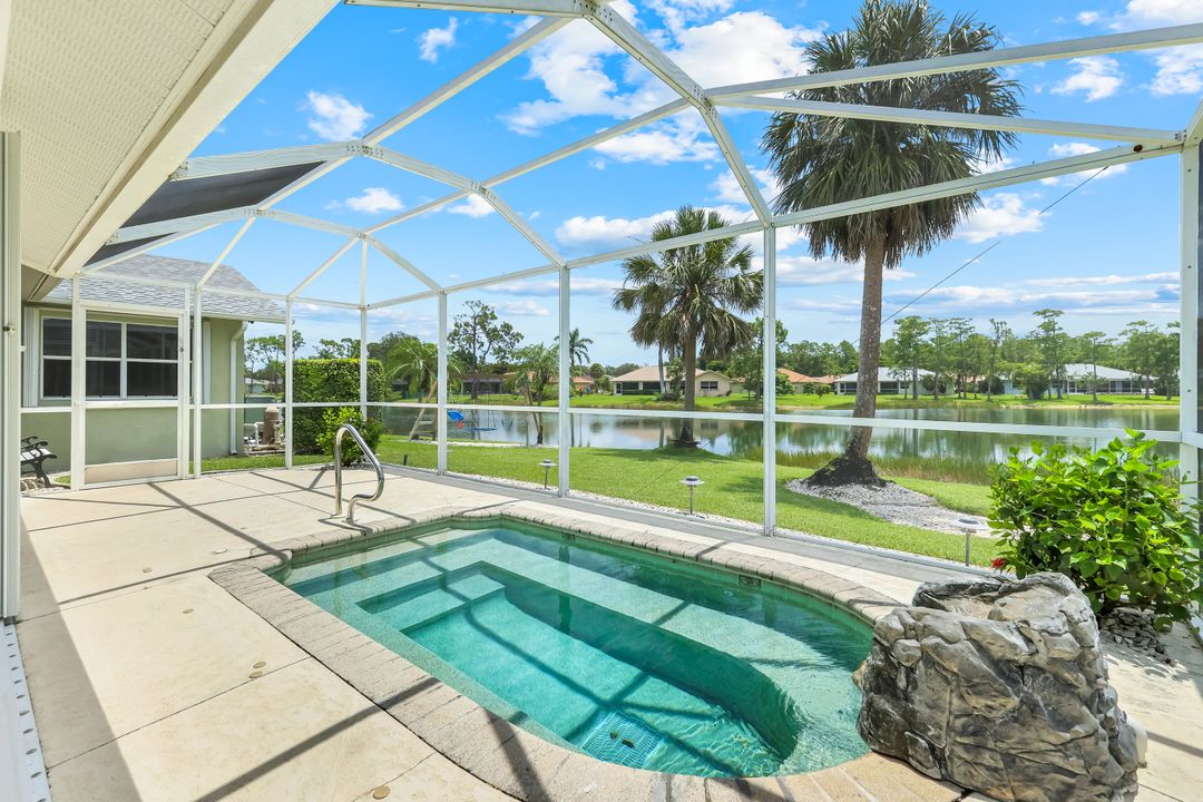 7563 Woodland Bend Cir, Fort Myers, FL 33912