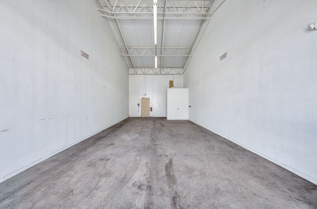 195 Basik Dr #403, Naples, FL 34114