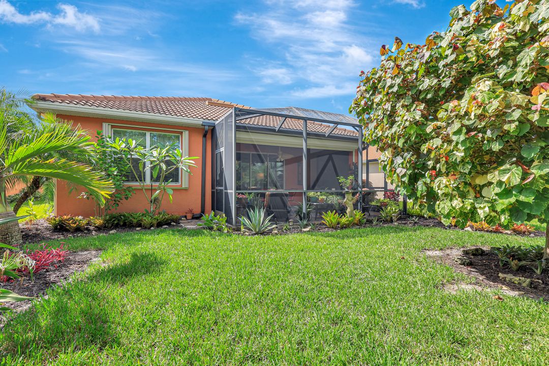 10394 Prato Dr, Fort Myers, FL 33913