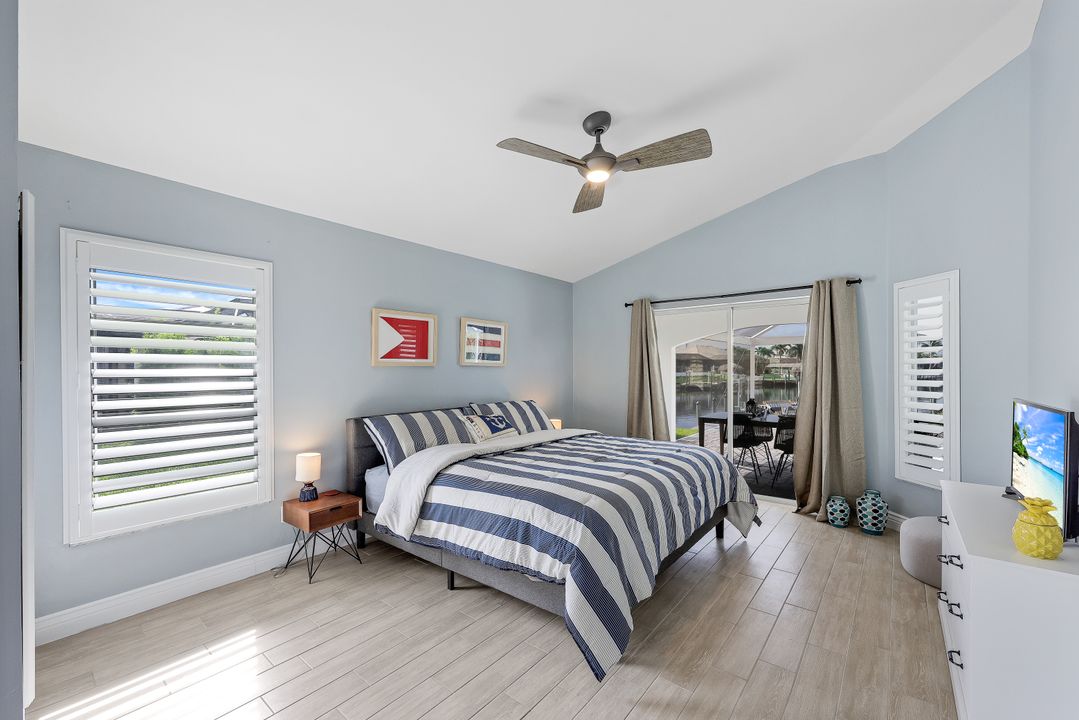 4913 SW 17th Pl, Cape Coral, FL 33914