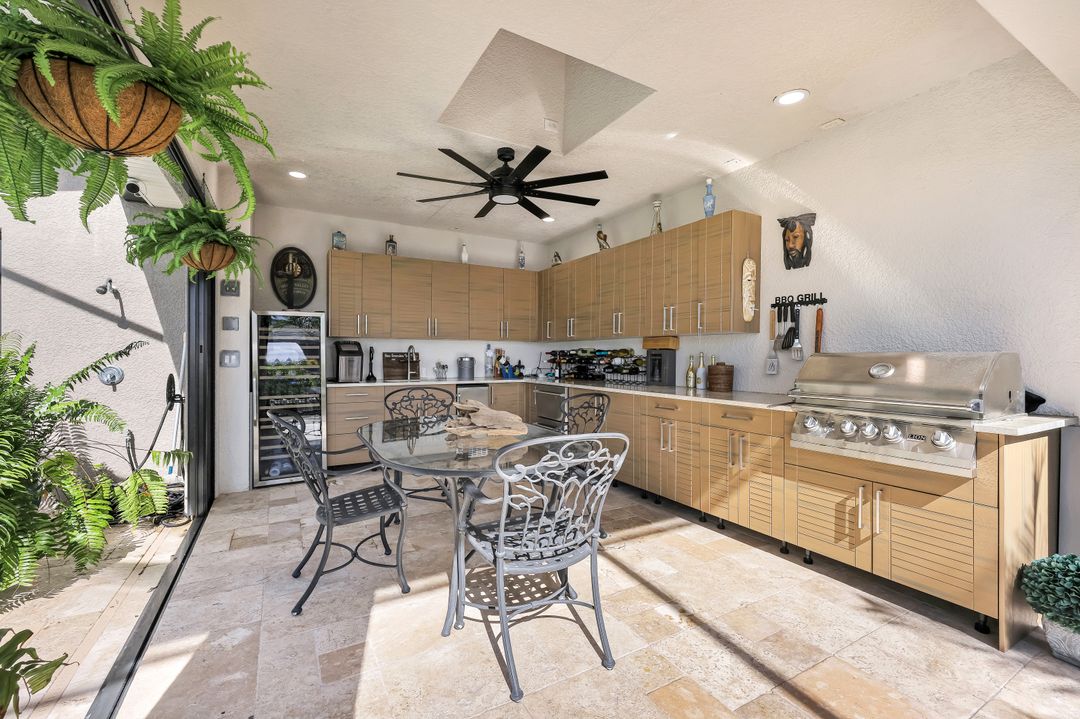 4025 SW 11th Ave, Cape Coral, FL 33914