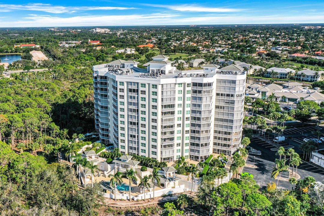 315 Dunes Blvd #307, Naples, FL 34110
