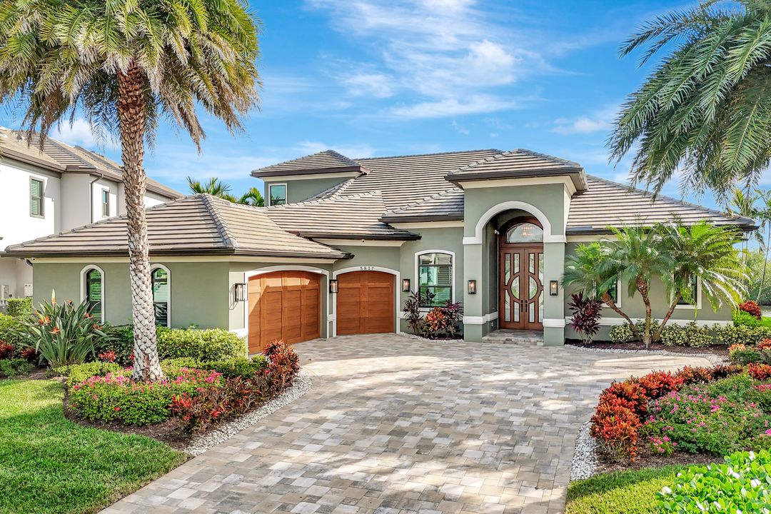 5817 Harbour Cir, Cape Coral, FL 33914