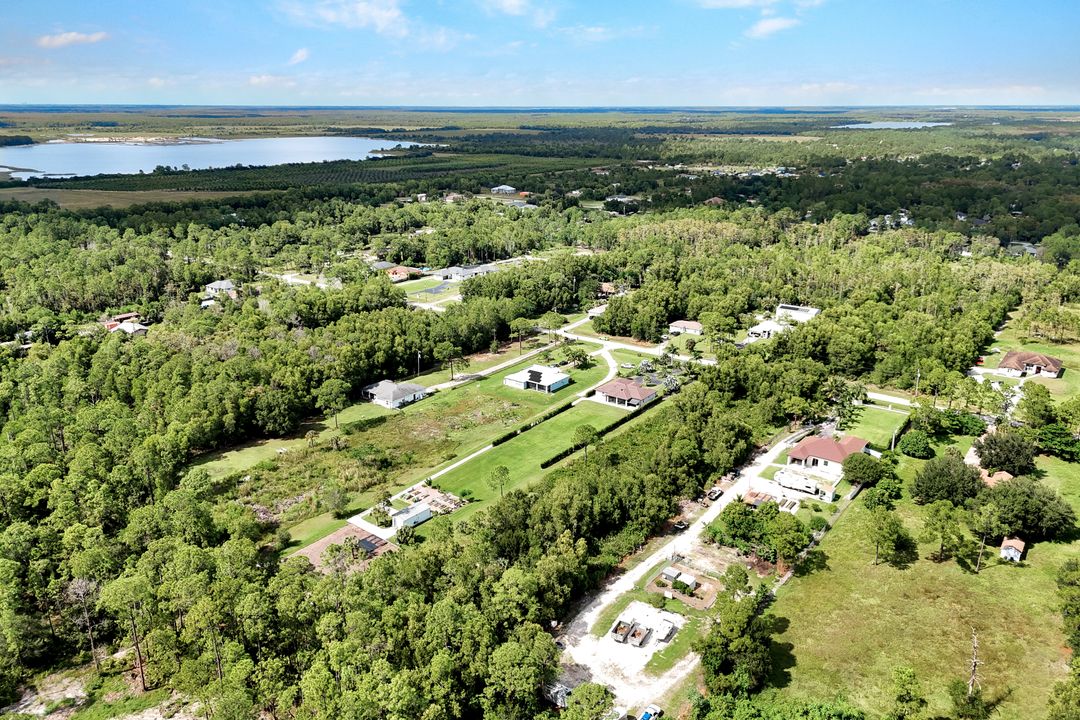 2552 52nd Ave NE, Naples, FL 34120