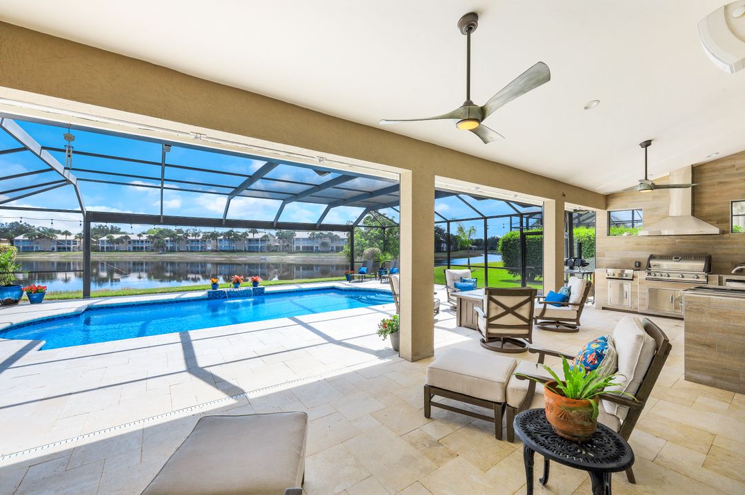 3730 Lakemont Dr, Bonita Springs, FL 34134