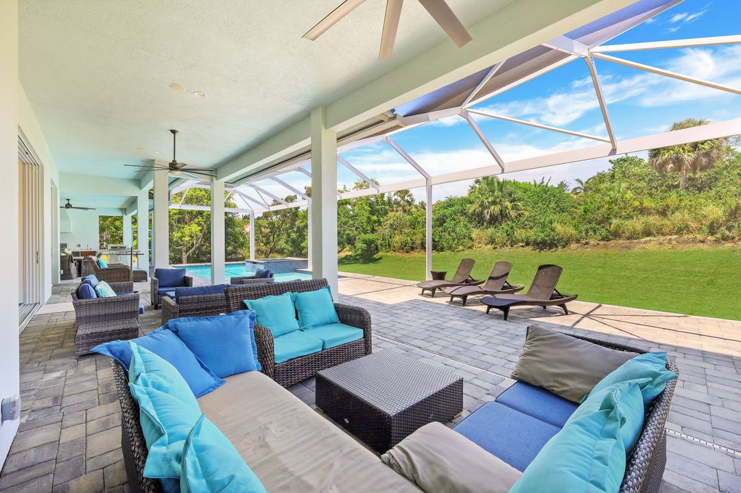 671 S Barfield Dr, Marco Island, FL 34145