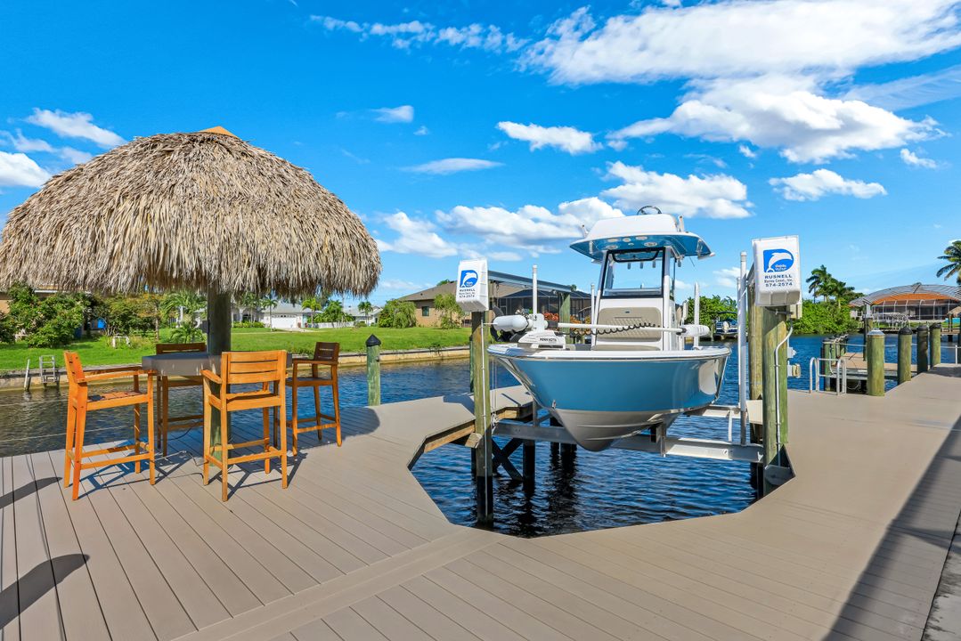 1030 NW 38th Pl, Cape Coral, FL 33993