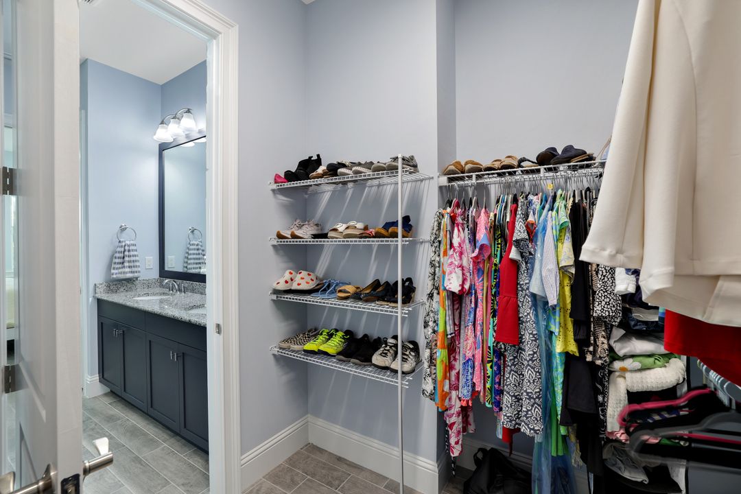 7139 Cayo Coco Ln, Naples, FL 34113