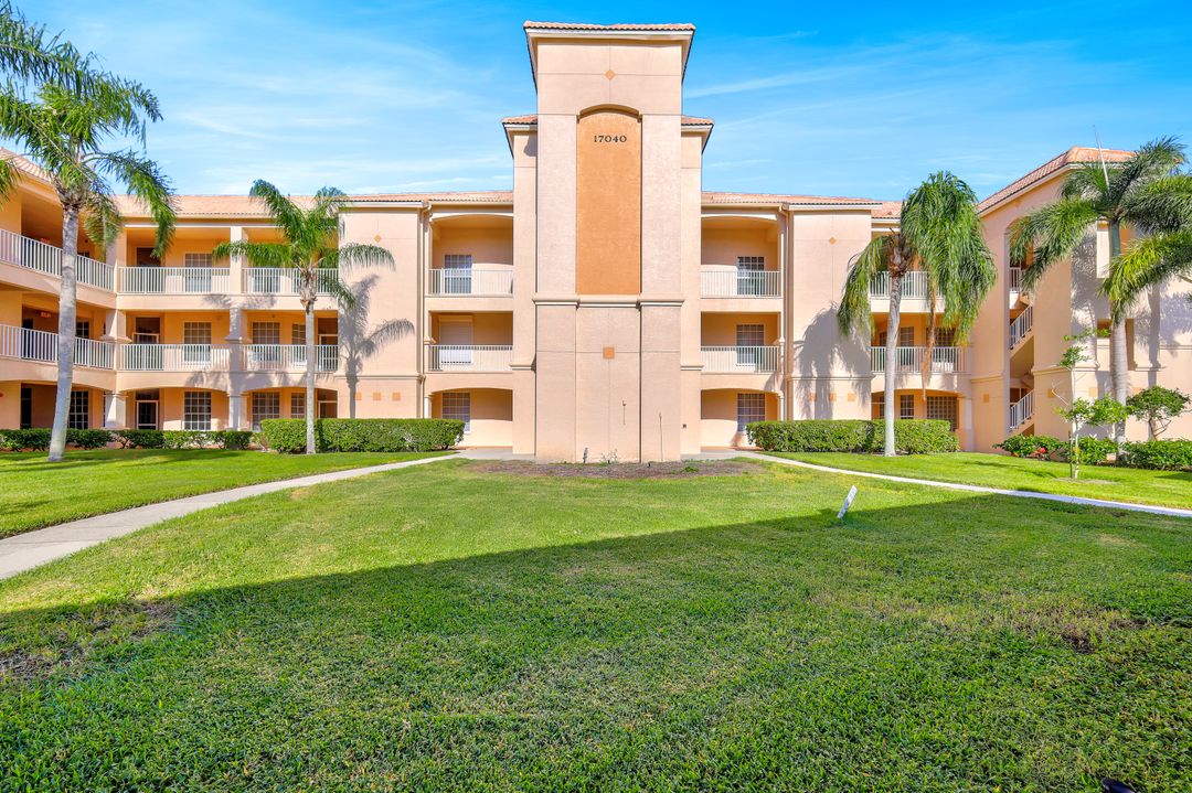17040 Willowcrest Way #205, Fort Myers, FL 33908
