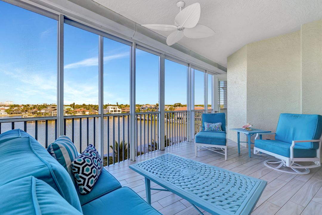 410 Flagship Dr #501, Naples, FL 34108