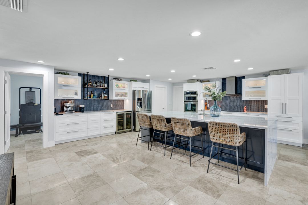 921 Scott Dr, Marco Island, FL 34145