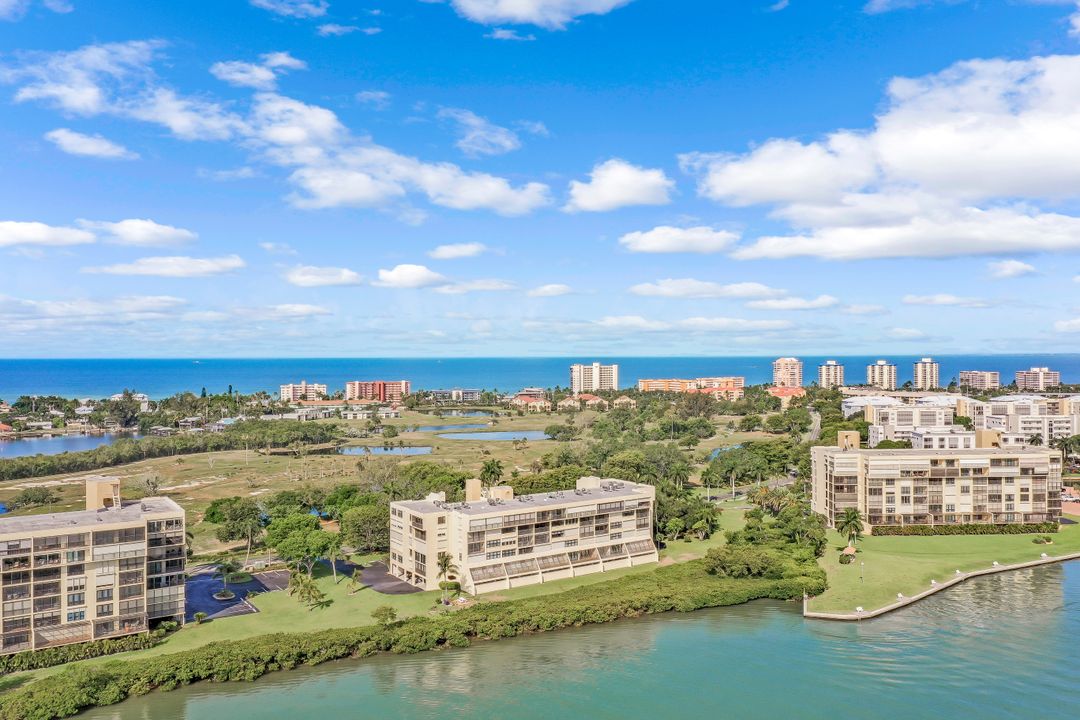 4253 Bay Beach Ln #5B, Fort Myers Beach, FL 33931