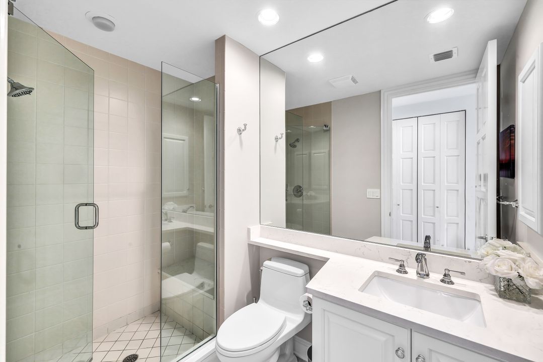 4151 Gulf Shore Blvd N #1604, Naples, FL 34103