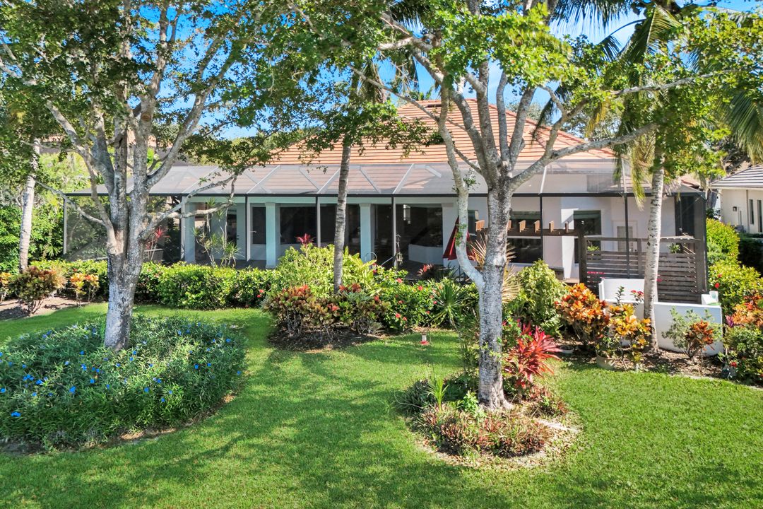 7633 Mulberry Ln, Naples, FL 34114