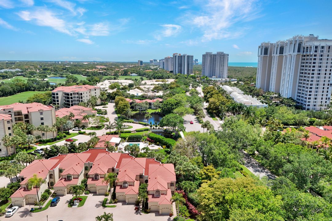 7056 Pelican Bay Blvd #201, Naples, FL 34108