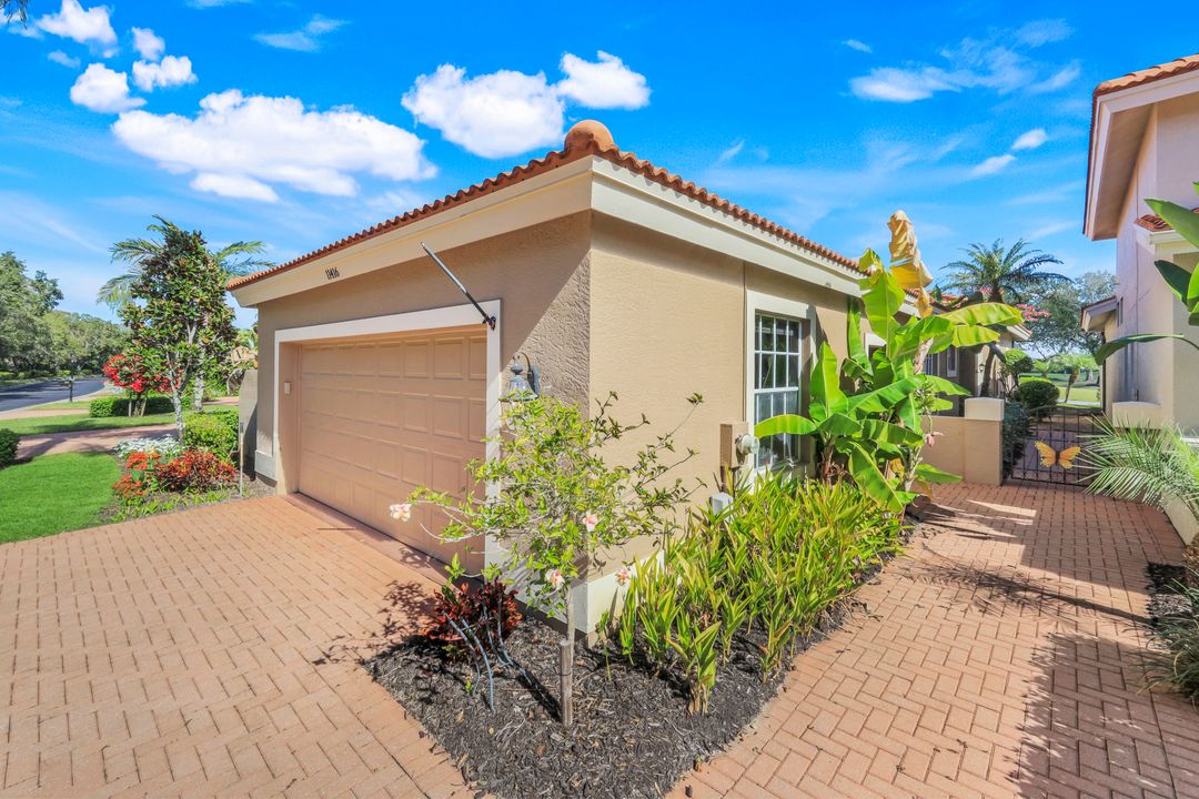 11416 Quail Village Way, Naples, FL 34119