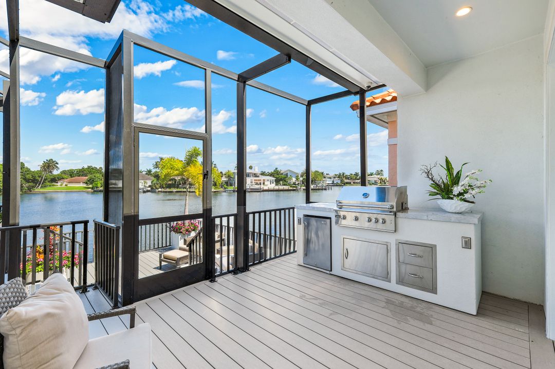 4900 Gulf Shore Blvd N, Naples, FL 34103