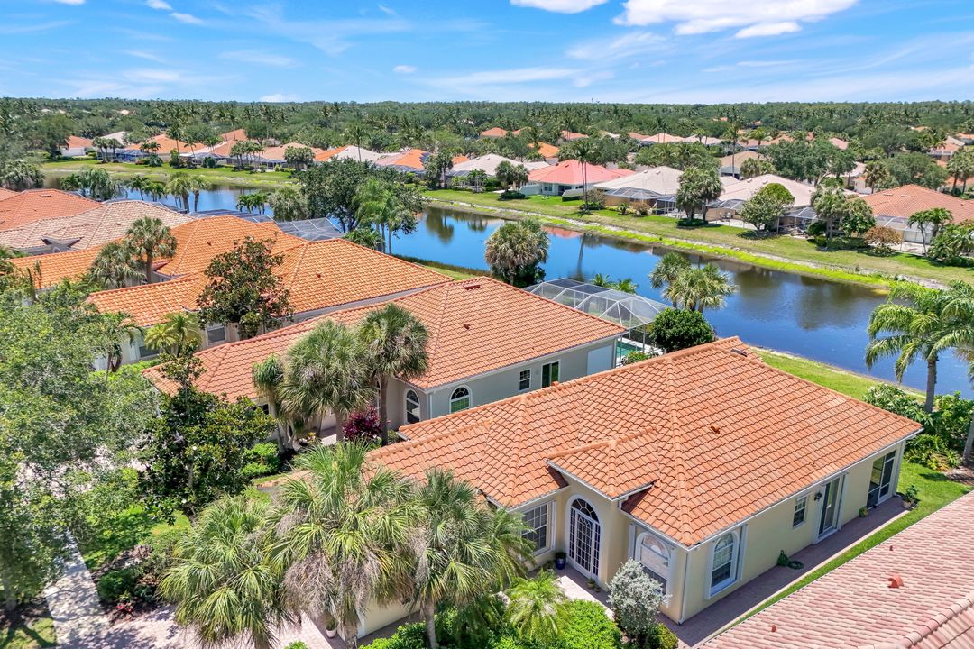 4479 Prescott Ln, Naples, FL 34119