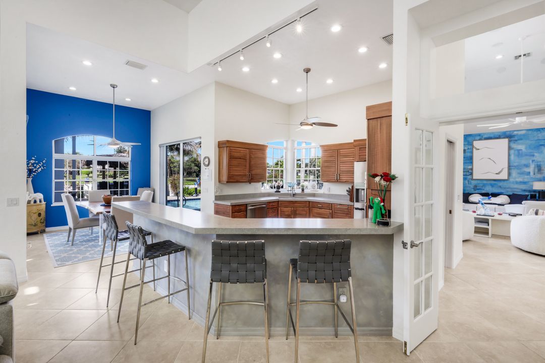 4401 Pond Apple Dr S, Naples, FL 34119