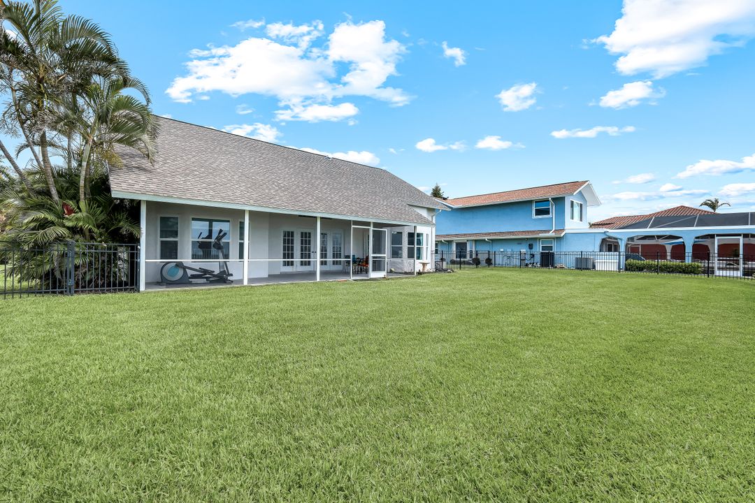 2250 SE 28th St, Cape Coral, FL 33904