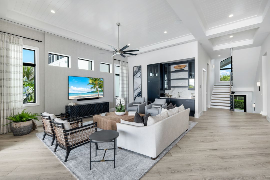 17835 Miromar Lakes Pkwy, Miromar Lakes, FL 33913