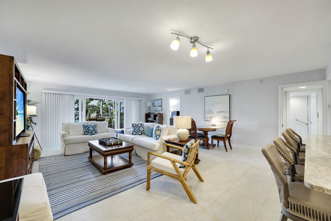 1011 Swallow Ave #105, Marco Island, FL 34145