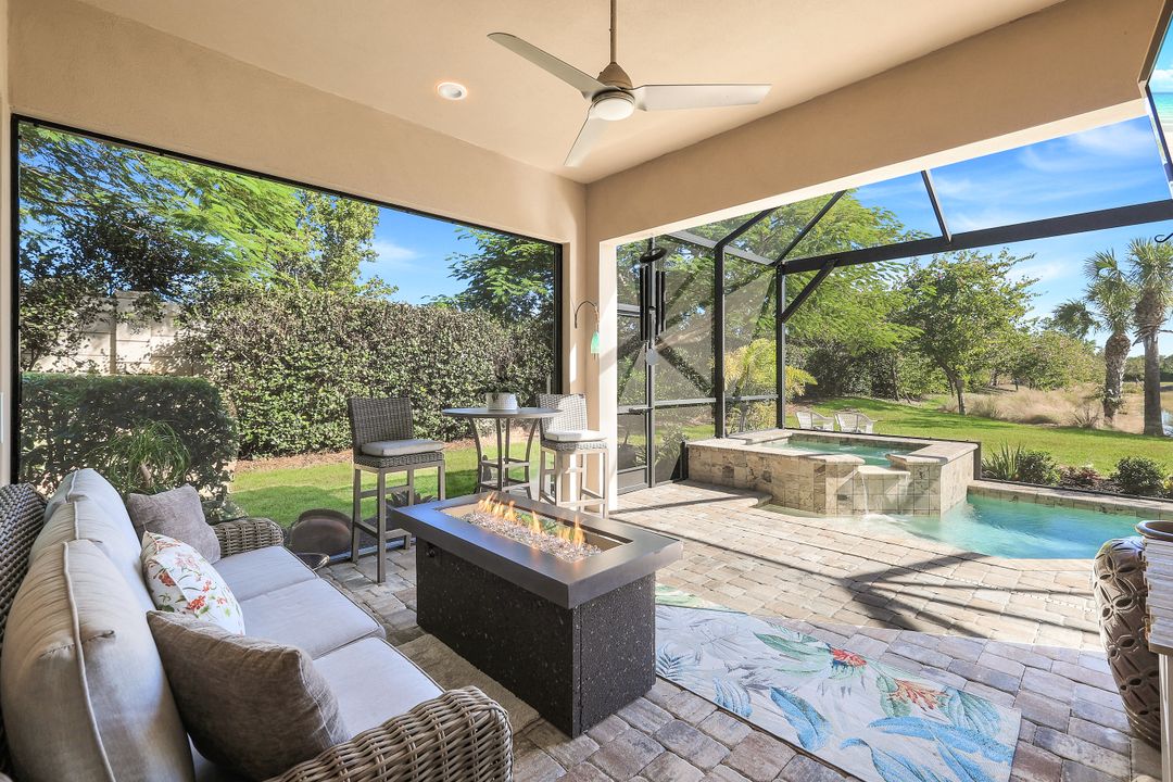 5802 Haiti Dr, Naples, FL 34112