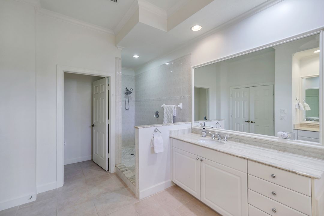25941 Nesting Ct #201, Bonita Springs, FL 34134